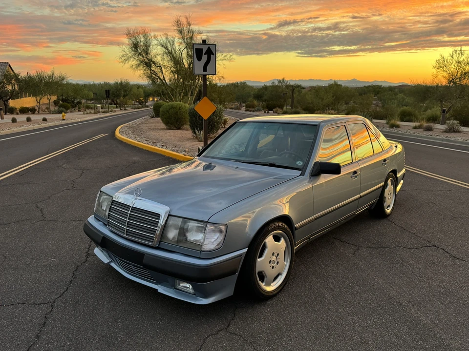 1986 Mercedes-Benz W124 E-Class - Image 13 of 31