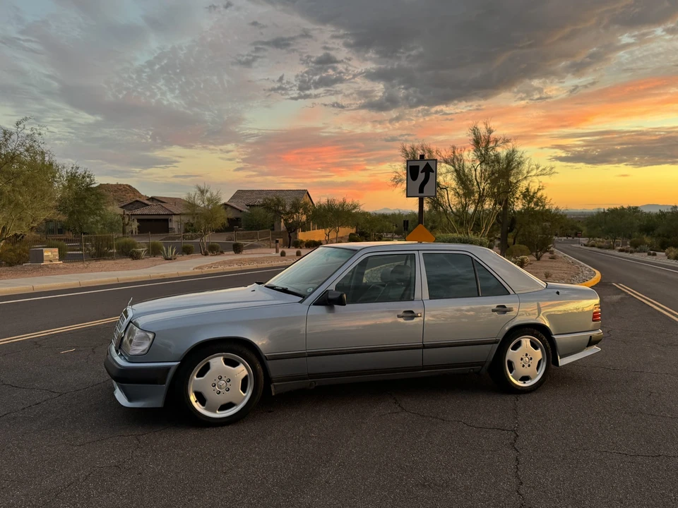 1986 Mercedes-Benz W124 E-Class - Image 22 of 31