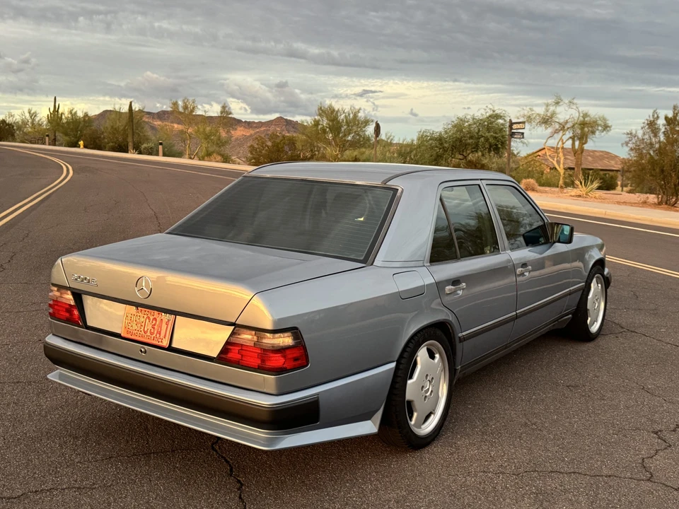 1986 Mercedes-Benz W124 E-Class - Image 31 of 31
