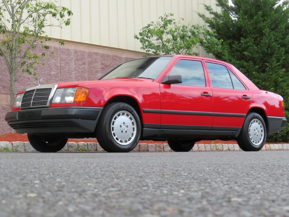1986 Mercedes-Benz W124 E-Class - Image 3 of 31