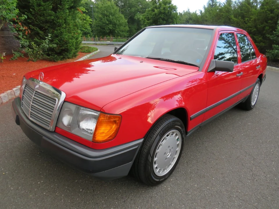 1986 Mercedes-Benz W124 E-Class - Image 10 of 31