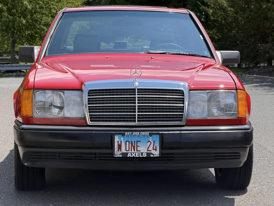 1986 Mercedes-Benz W124 E-Class - Image 10 of 31