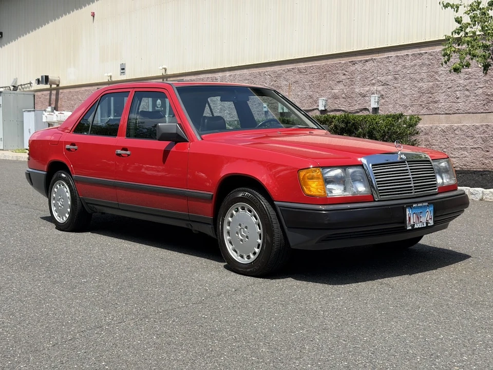 1986 Mercedes-Benz W124 E-Class - Image 16 of 31