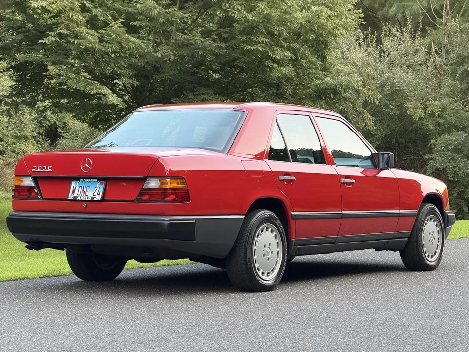 1986 Mercedes-Benz W124 E-Class - Image 19 of 31