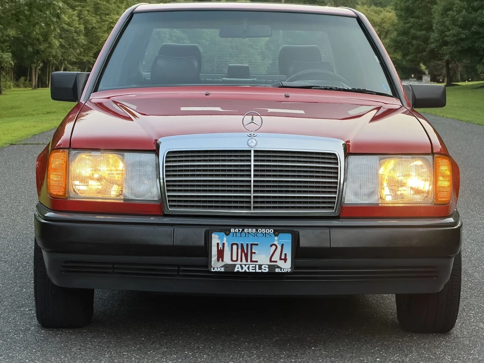 1986 Mercedes-Benz W124 E-Class - Image 11 of 31