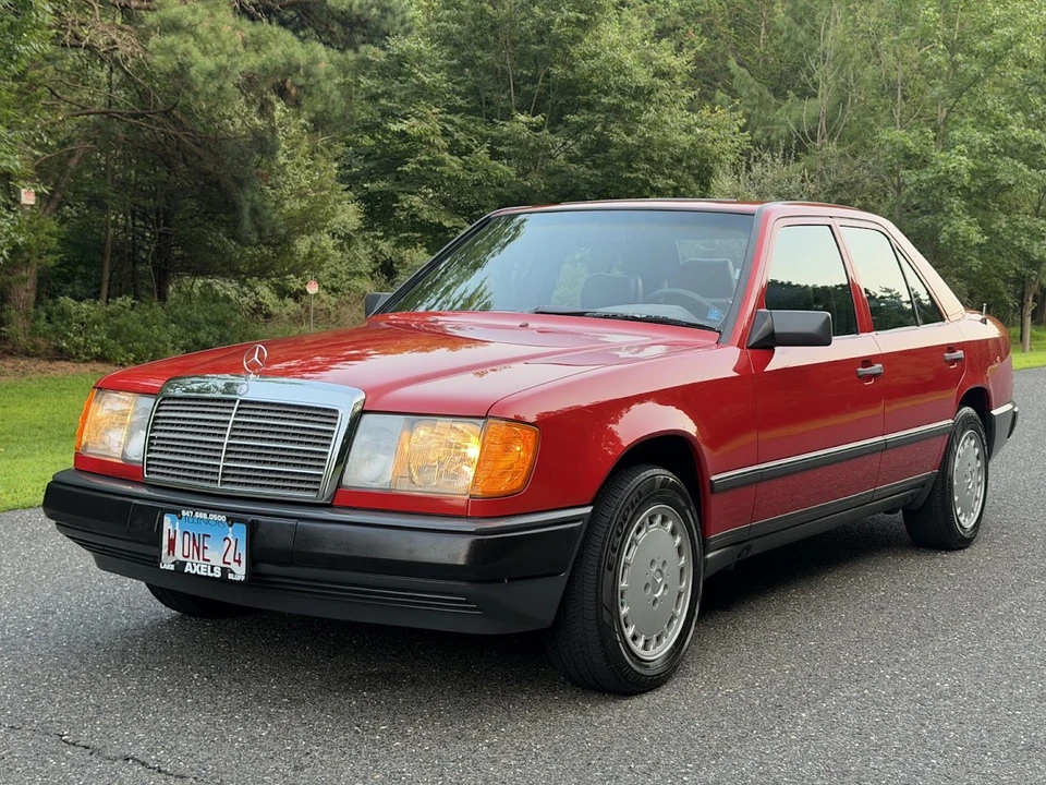 1986 Mercedes-Benz W124 E-Class - Image 9 of 31