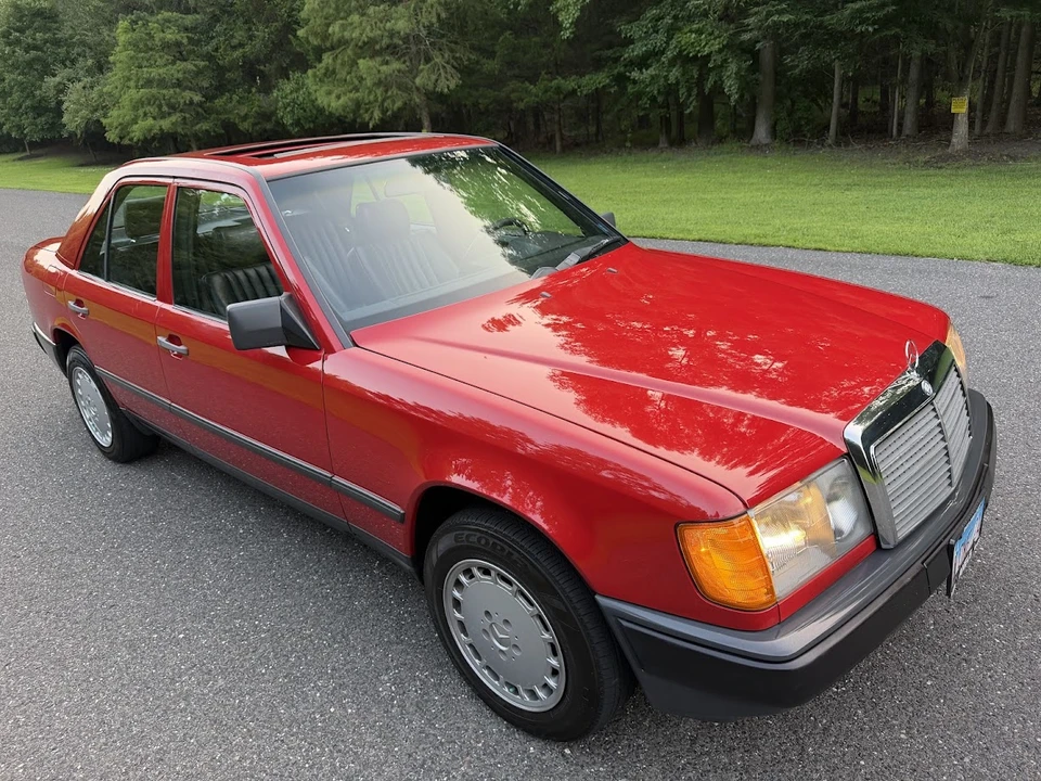 1986 Mercedes-Benz W124 E-Class - Image 12 of 31