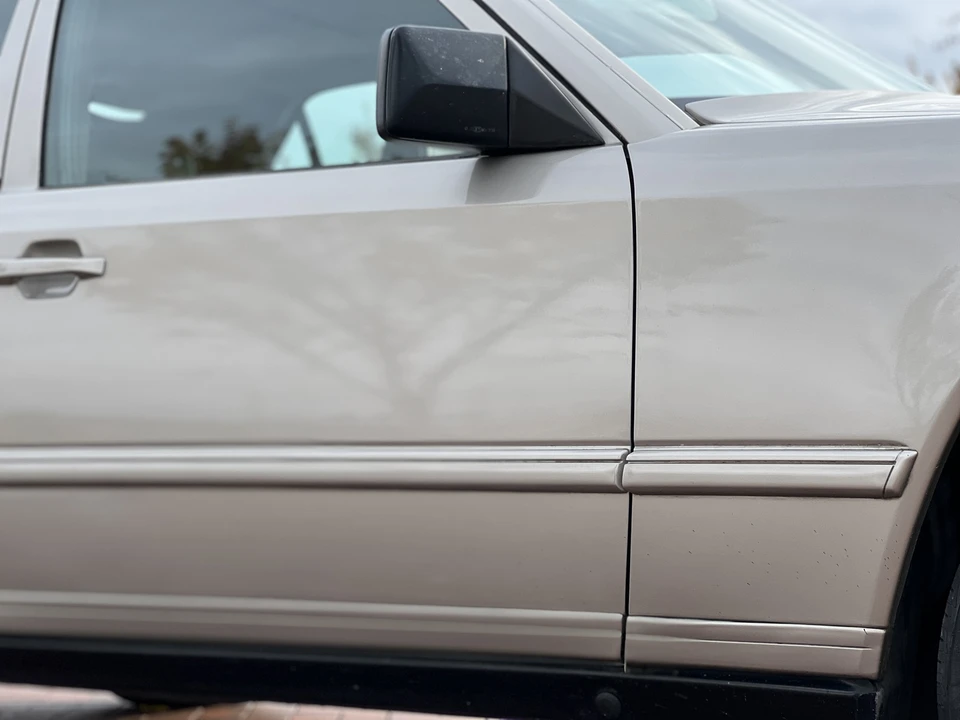 1986 Mercedes-Benz W124 E-Class - Image 25 of 31