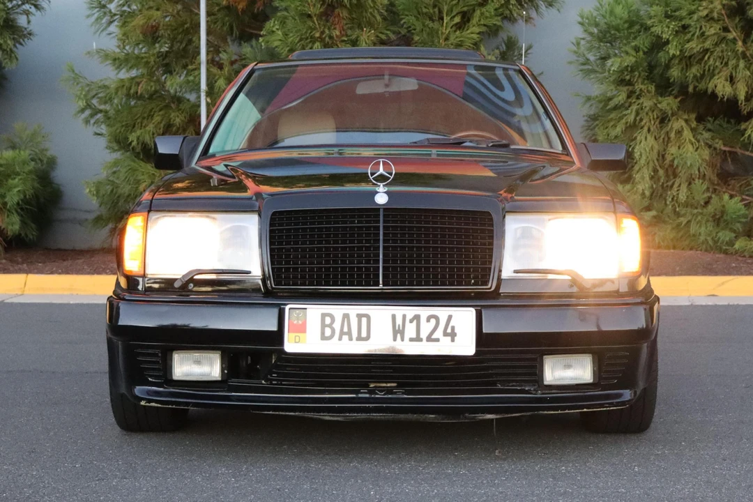 1986 Mercedes-Benz W124 E-Class - Image 7 of 31