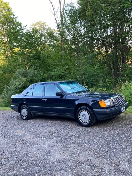 1986 Mercedes-Benz W124 E-Class - Image 17 of 17