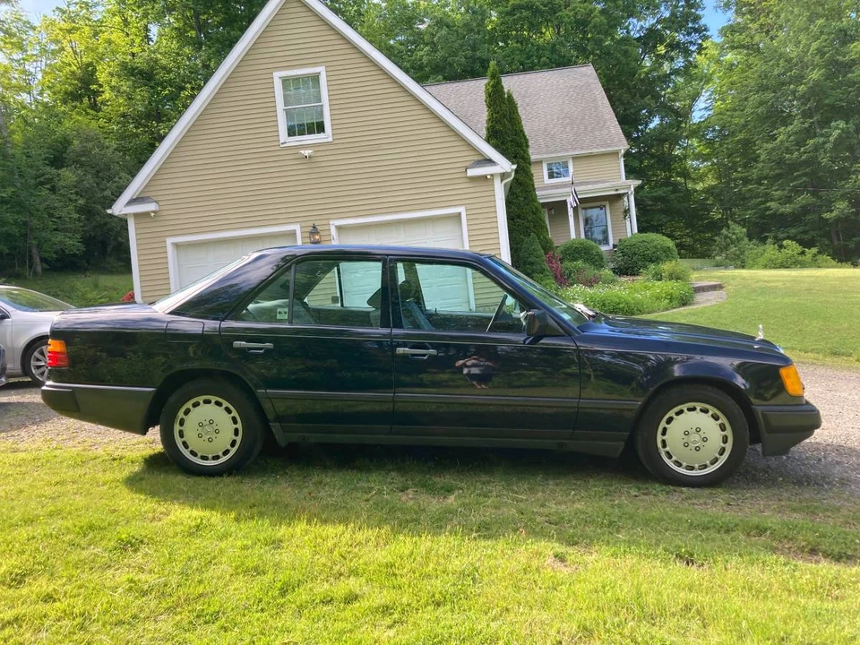 1986 Mercedes-Benz W124 E-Class - Image 14 of 17