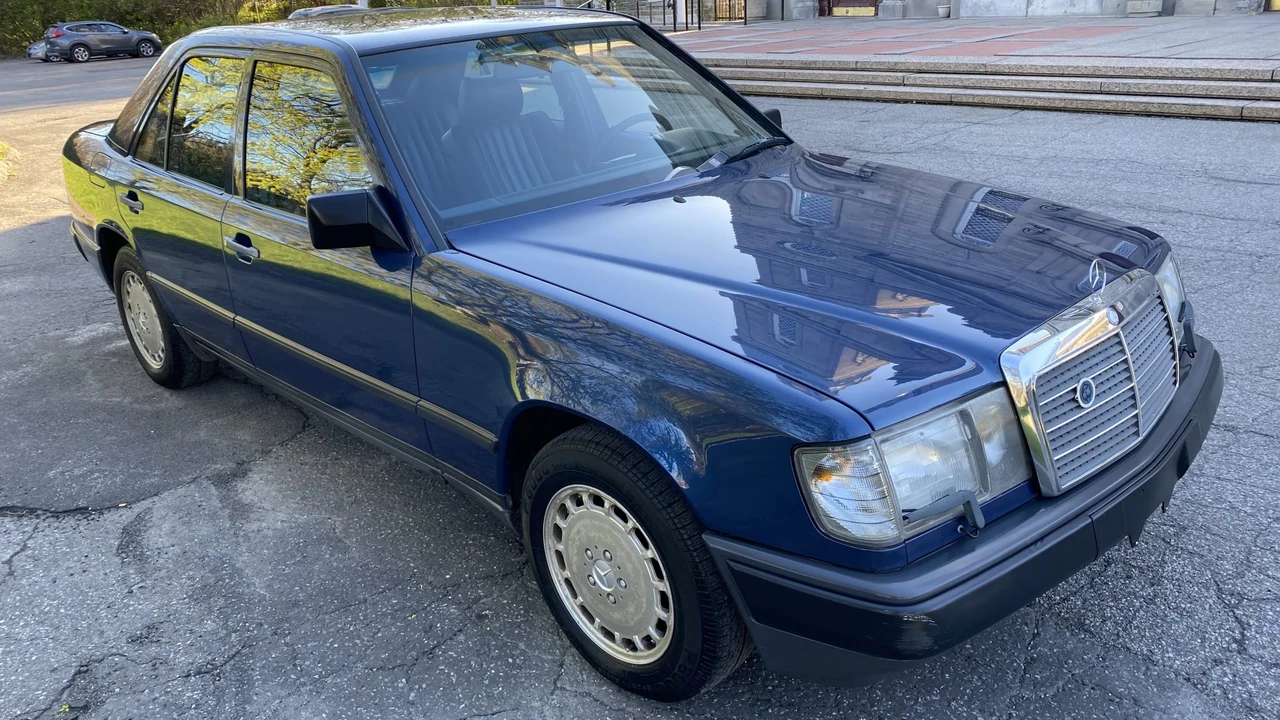 1986 Mercedes-Benz W124 E-Class - Image 28 of 31