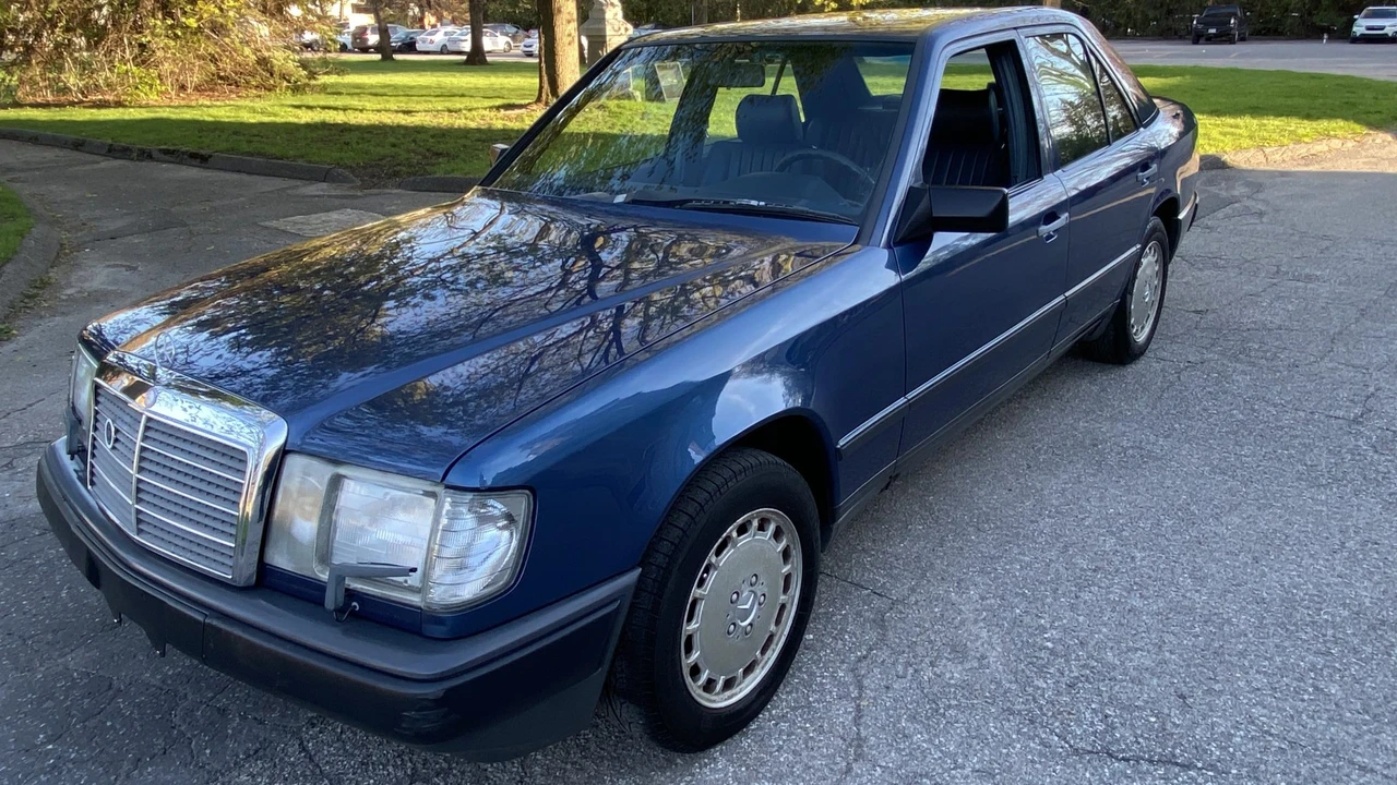 1986 Mercedes-Benz W124 E-Class - Image 4 of 31