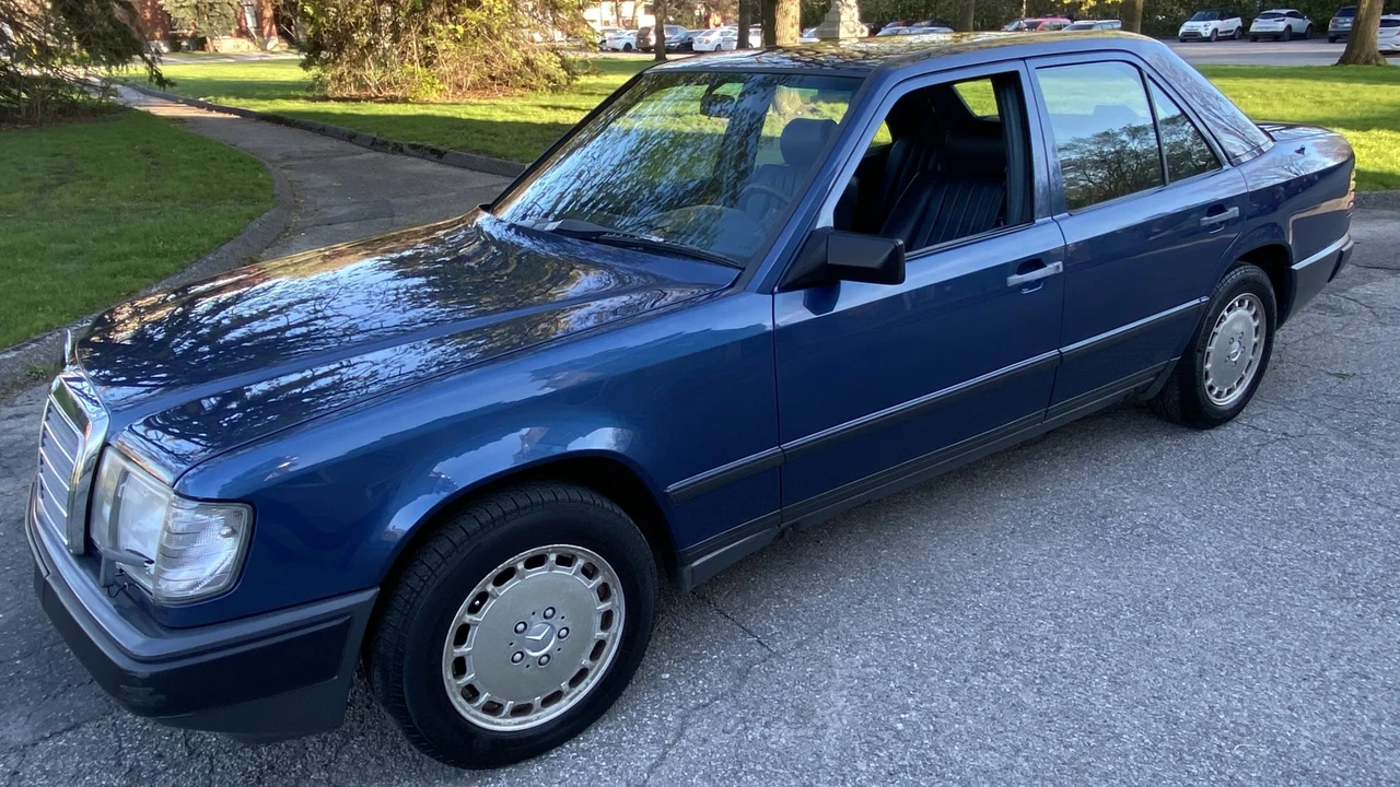 1986 Mercedes-Benz W124 E-Class - Image 6 of 31