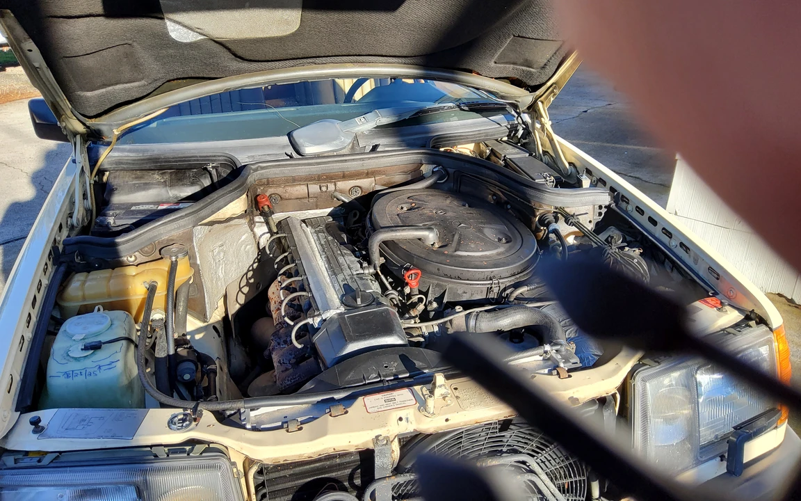 1986 Mercedes-Benz W124 E-Class - Image 26 of 31