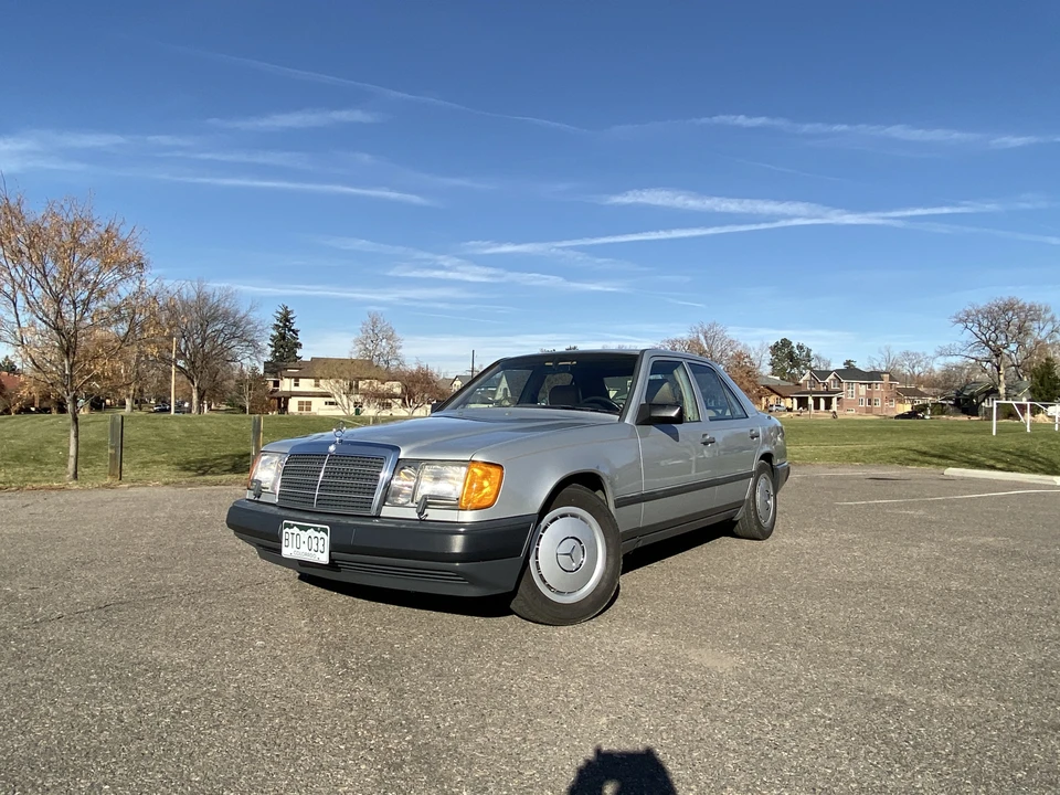 1986 Mercedes-Benz W124 E-Class - Image 8 of 31