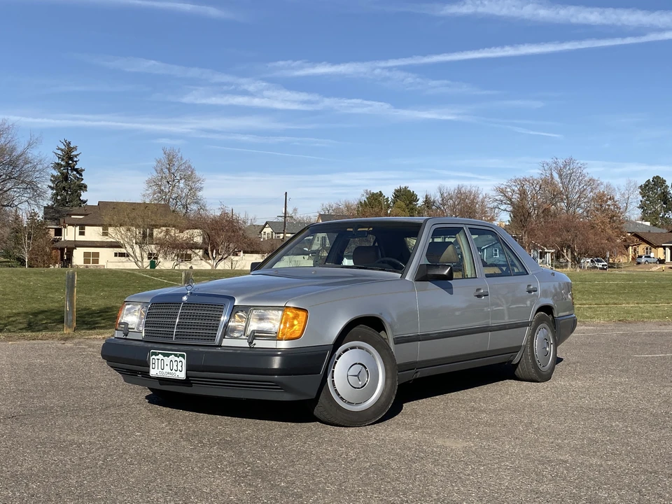 1986 Mercedes-Benz W124 E-Class - Image 9 of 31