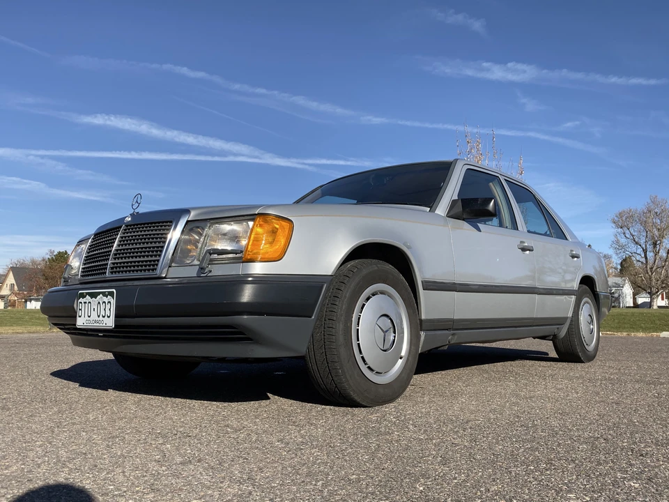 1986 Mercedes-Benz W124 E-Class - Image 10 of 31