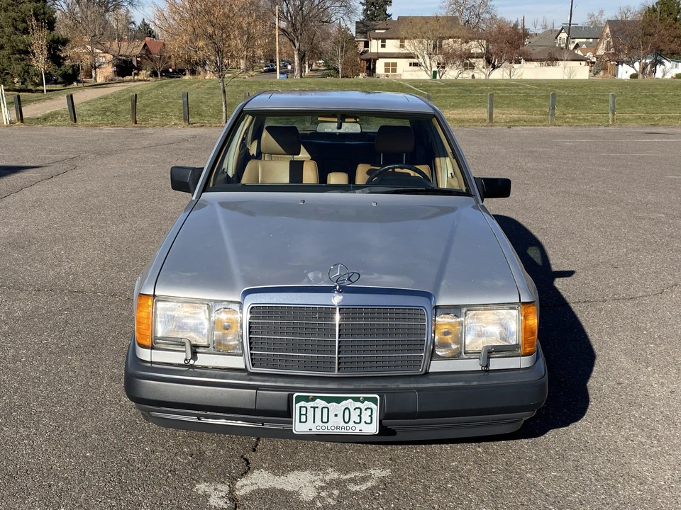 1986 Mercedes-Benz W124 E-Class - Image 5 of 31