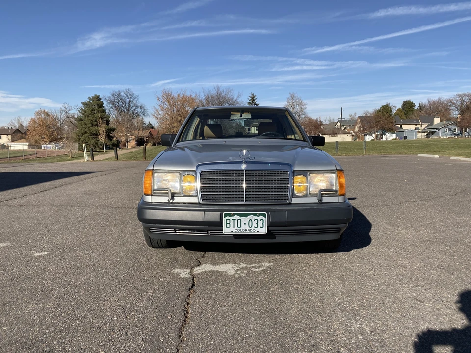 1986 Mercedes-Benz W124 E-Class - Image 6 of 31
