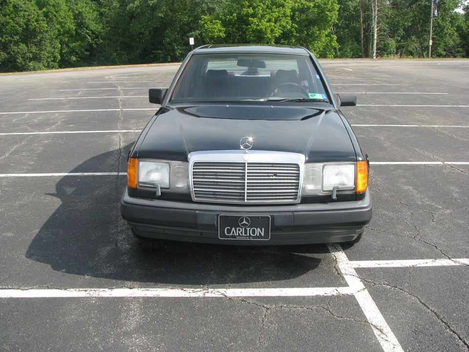 1986 Mercedes-Benz W124 E-Class - Image 5 of 31