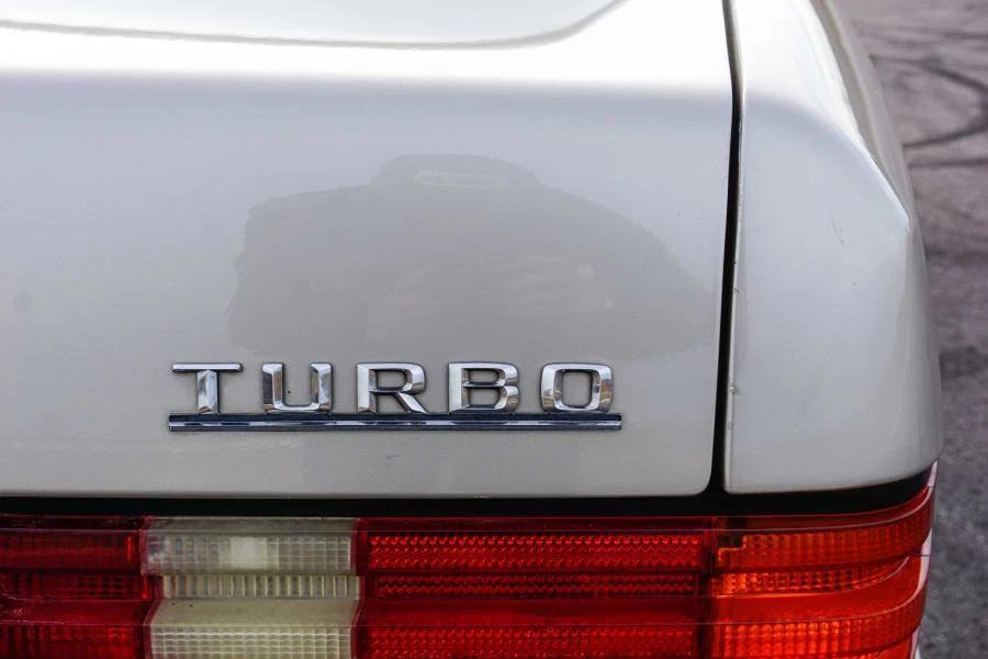 1986 Mercedes-Benz W126 S-Class Sedan - Image 18 of 31
