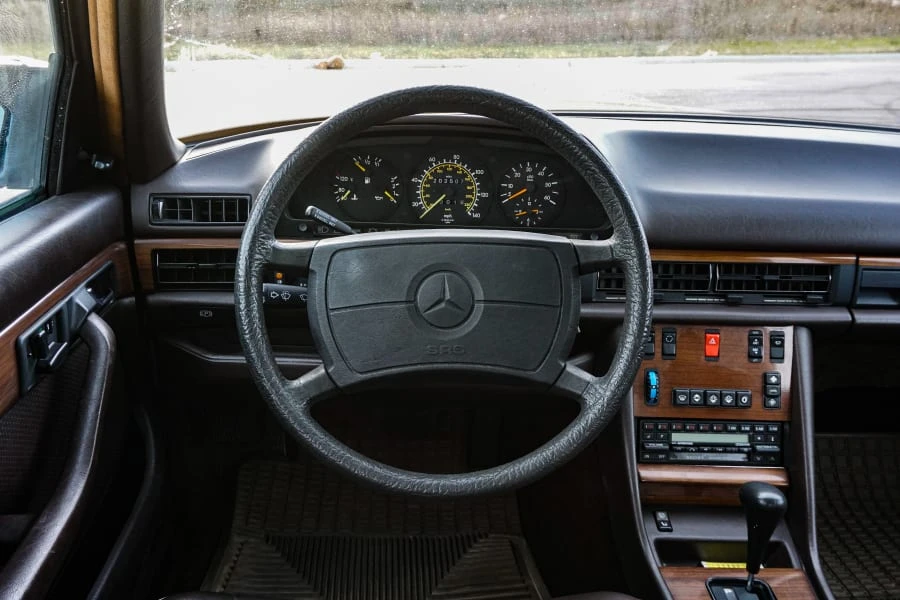 1986 Mercedes-Benz W126 S-Class Sedan - Image 6 of 31