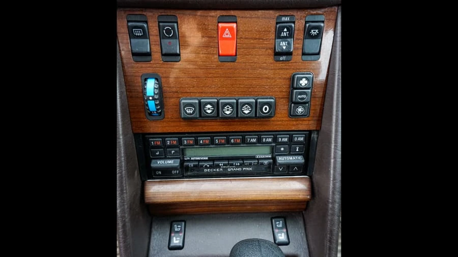 1986 Mercedes-Benz W126 S-Class Sedan - Image 27 of 31