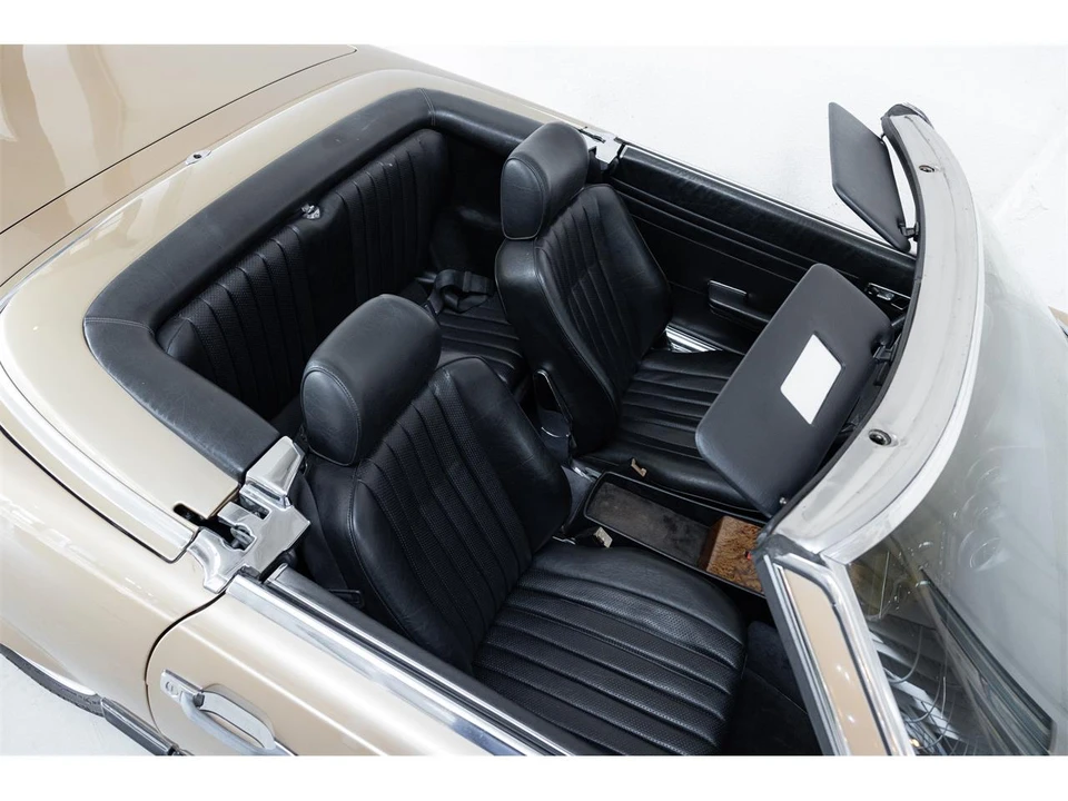 1986 Mercedes-Benz R107 SL-Class - Image 16 of 31