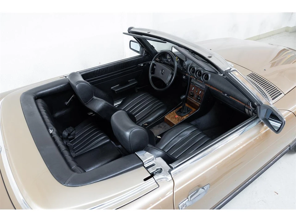 1986 Mercedes-Benz R107 SL-Class - Image 17 of 31