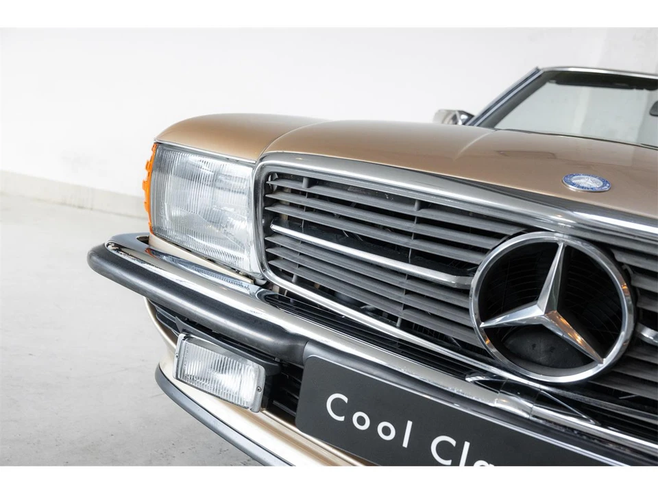 1986 Mercedes-Benz R107 SL-Class - Image 24 of 31