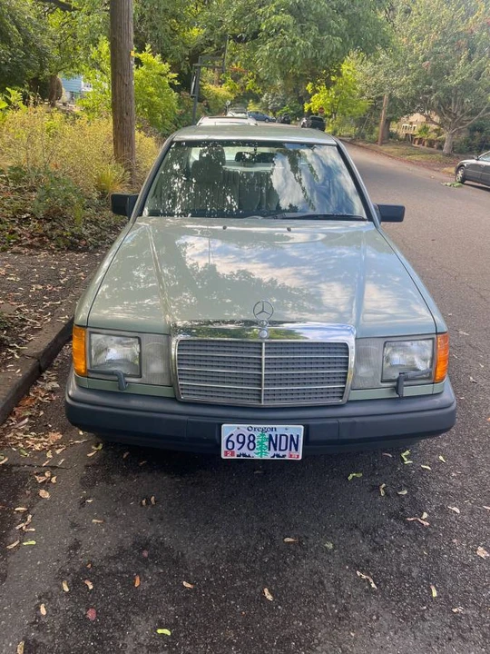 1987 Mercedes-Benz W124 E-Class - Image 5 of 18
