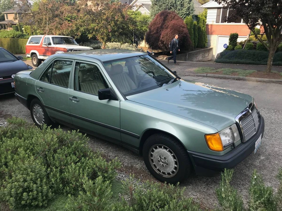 1987 Mercedes-Benz W124 E-Class - Image 18 of 18