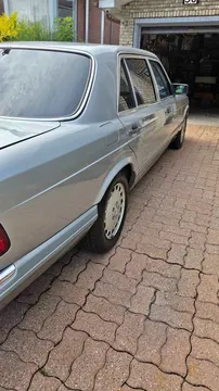 1986 Mercedes-Benz 400 SEL