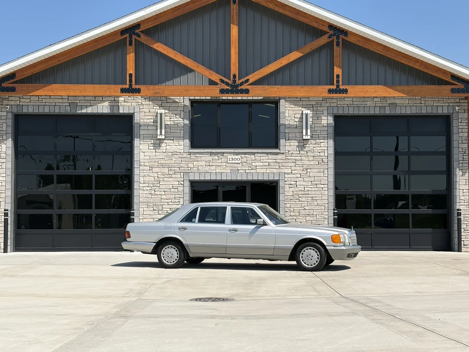 1986 Mercedes-Benz W126 S-Class Sedan - Image 21 of 31