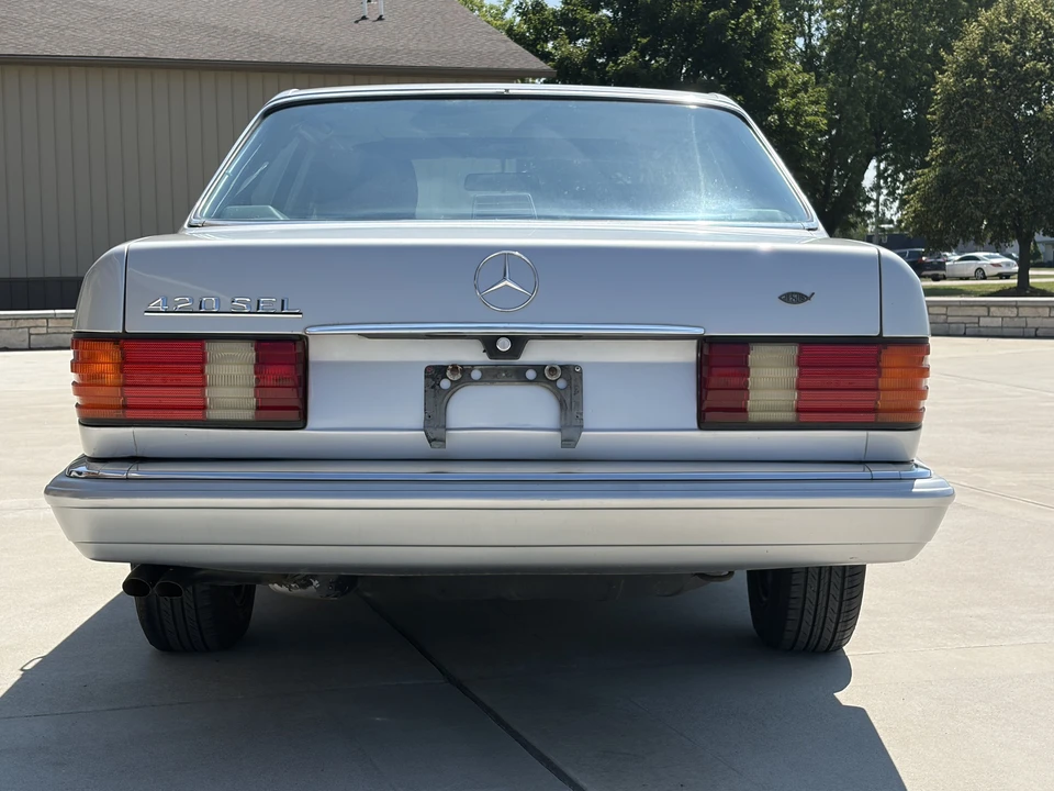 1986 Mercedes-Benz W126 S-Class Sedan - Image 6 of 31