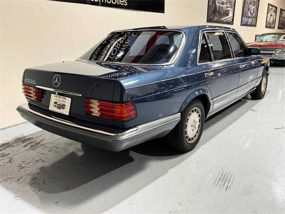 1986 Mercedes-Benz W126 S-Class Sedan - Image 3 of 31