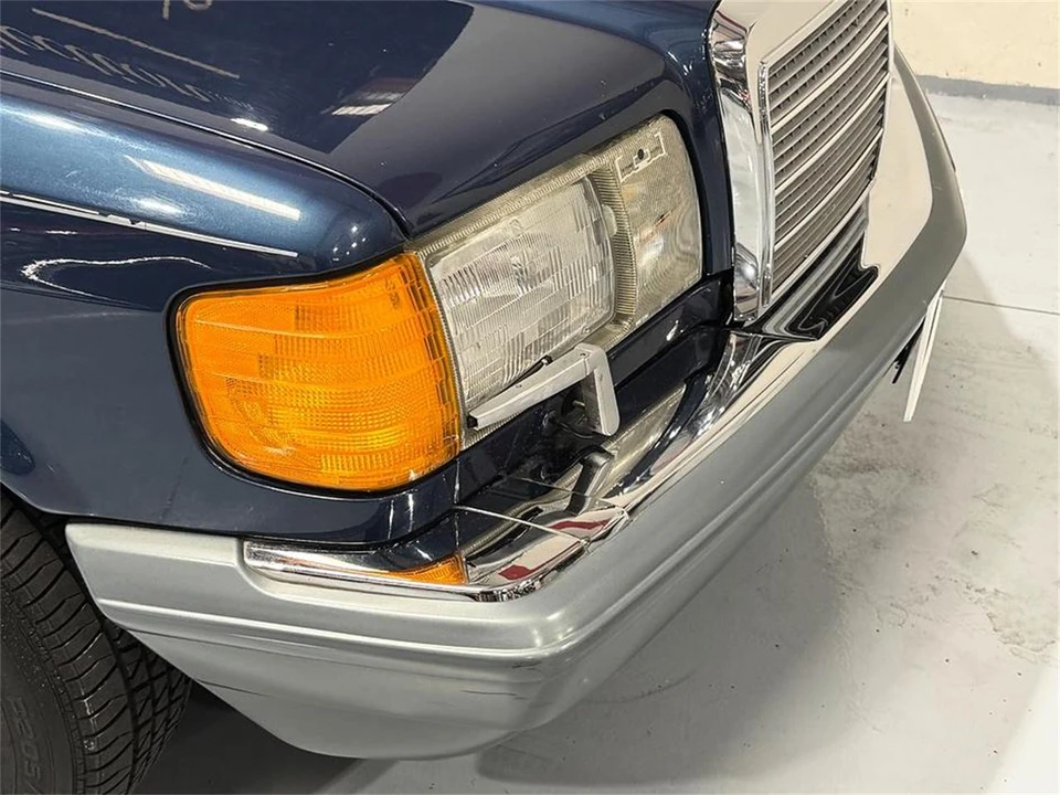 1986 Mercedes-Benz W126 S-Class Sedan - Image 23 of 31