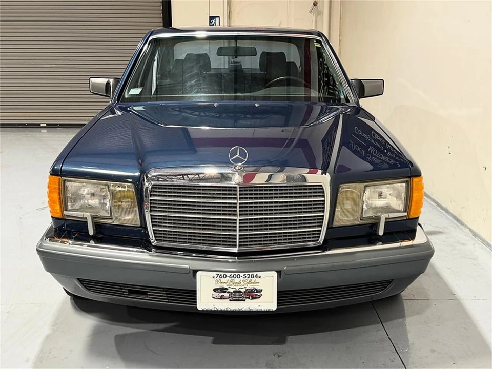 1986 Mercedes-Benz W126 S-Class Sedan - Image 2 of 31