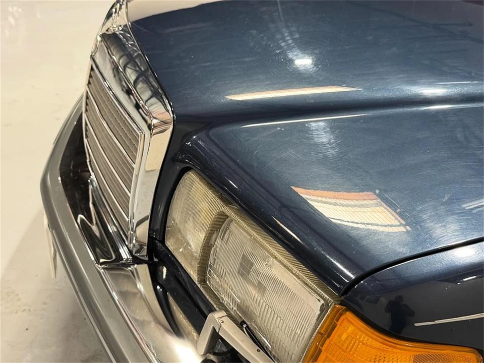 1986 Mercedes-Benz W126 S-Class Sedan - Image 24 of 31