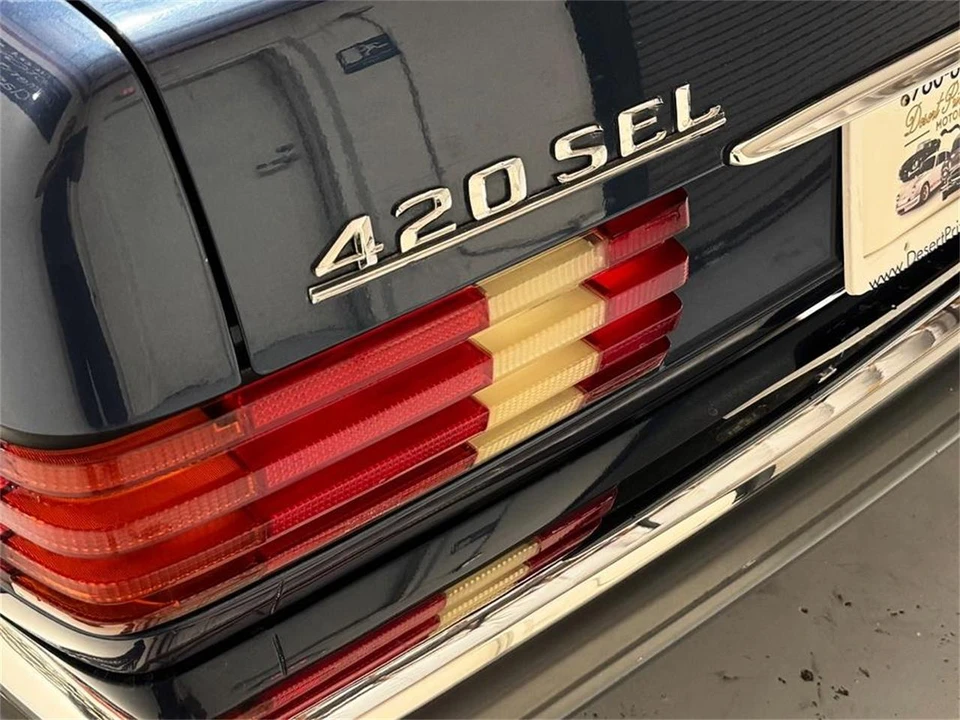 1986 Mercedes-Benz W126 S-Class Sedan - Image 22 of 31