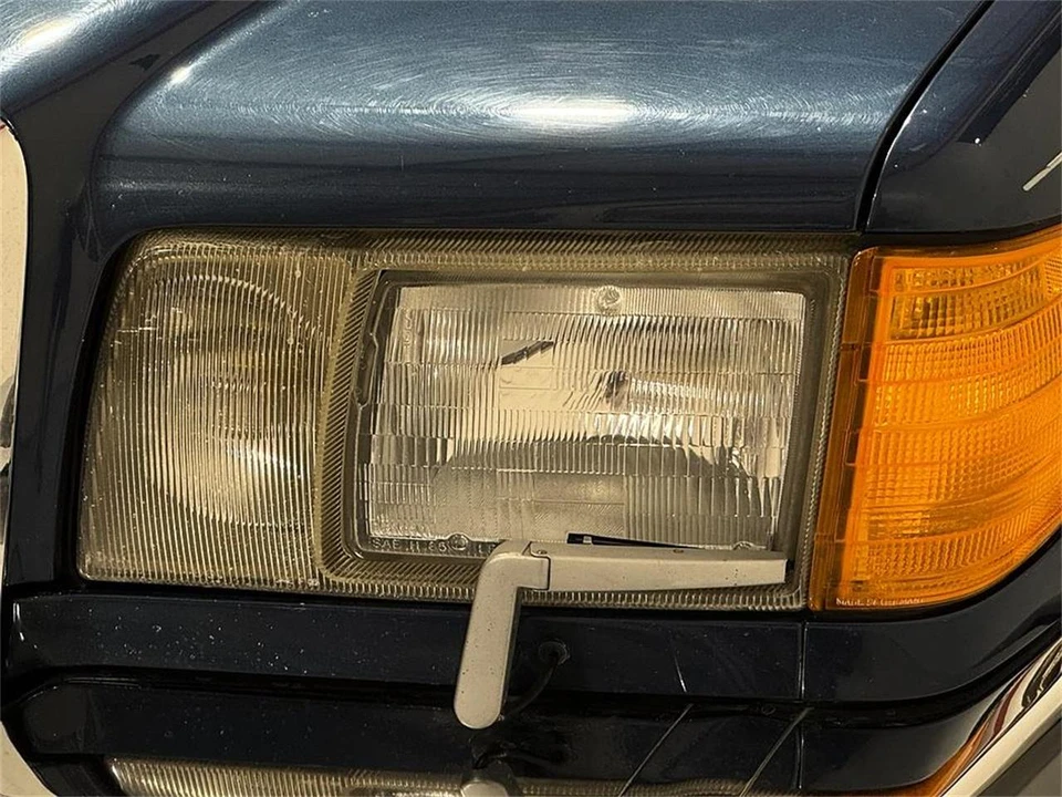 1986 Mercedes-Benz W126 S-Class Sedan - Image 26 of 31