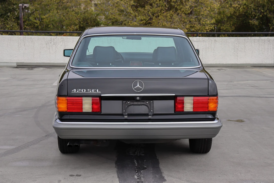 1986 Mercedes-Benz W126 S-Class Sedan - Image 13 of 31