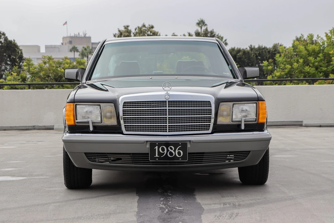 1986 Mercedes-Benz W126 S-Class Sedan - Image 4 of 31