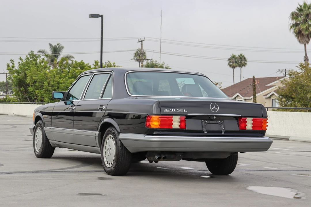 1986 Mercedes-Benz W126 S-Class Sedan - Image 11 of 31