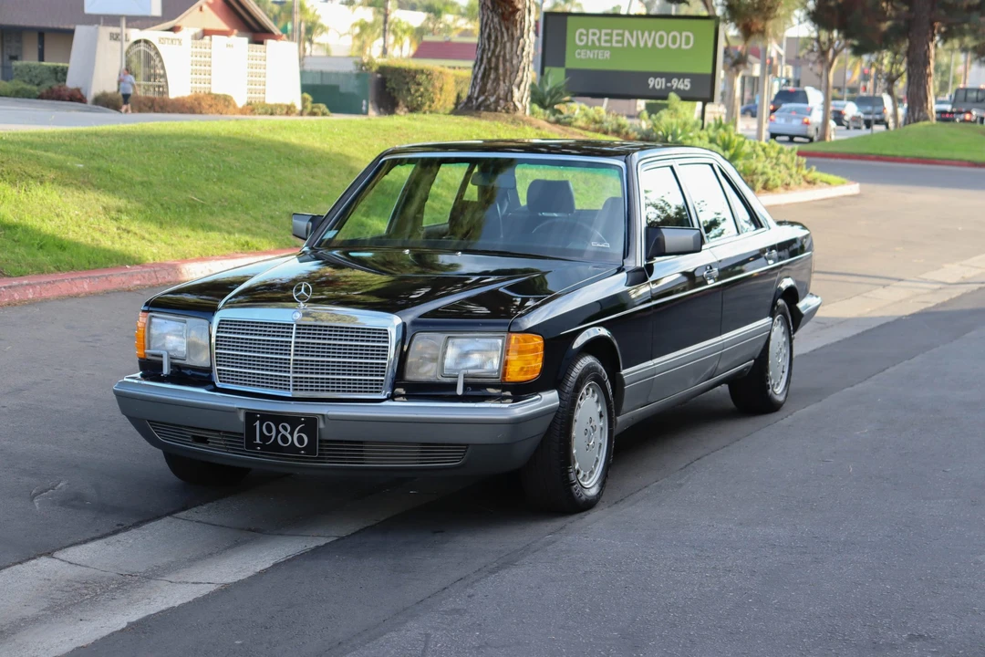 1986 Mercedes-Benz W126 S-Class Sedan - Image 24 of 31