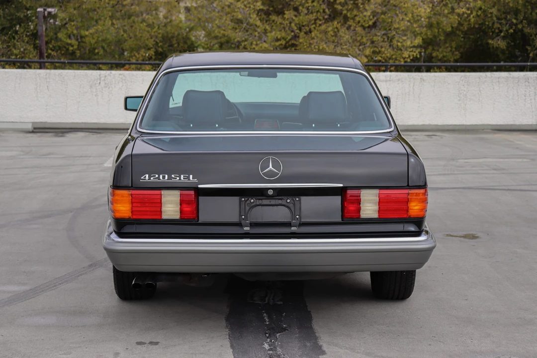 1986 Mercedes-Benz W126 S-Class Sedan - Image 30 of 31