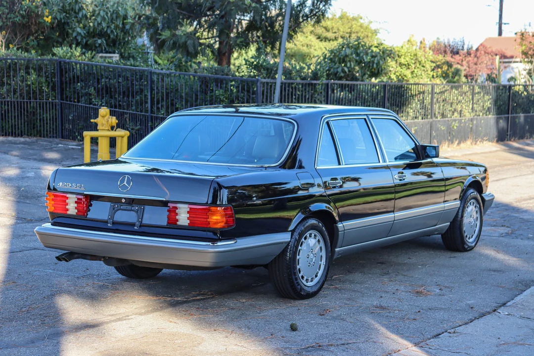 1986 Mercedes-Benz W126 S-Class Sedan - Image 27 of 31