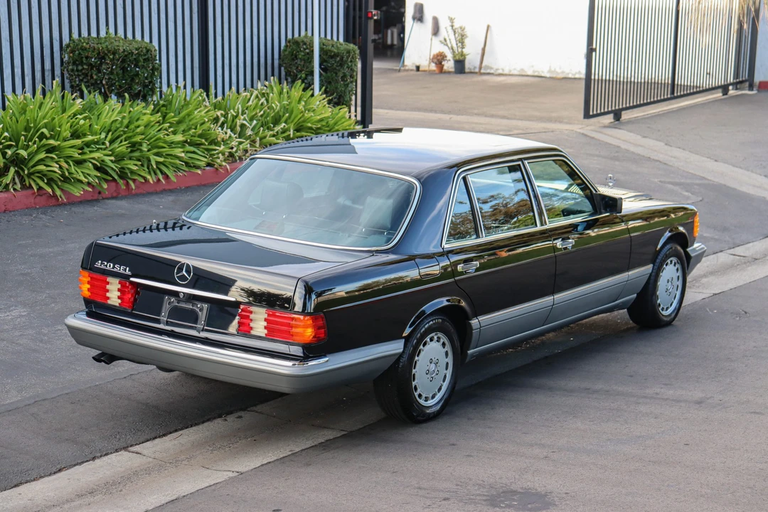 1986 Mercedes-Benz W126 S-Class Sedan - Image 26 of 31