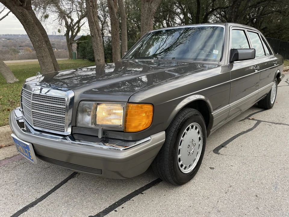 1986 Mercedes-Benz W126 S-Class Sedan - Image 27 of 31